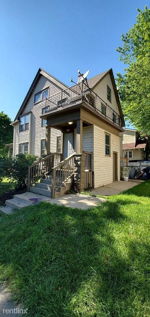 Building Photo - 2 br, 1 bath Duplex - 2202 North 55th Stre...