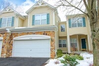 Building Photo - 3027 King Ct