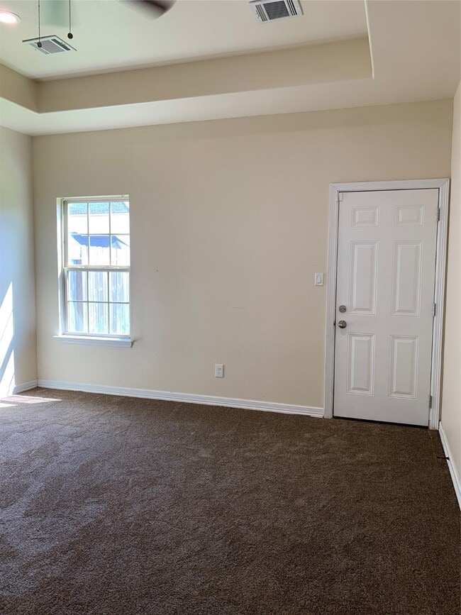 Building Photo - 14914 Darbydale Dr