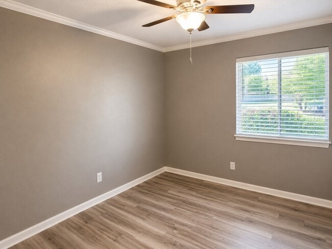 Building Photo - 5114 Enchanted Timbers Dr