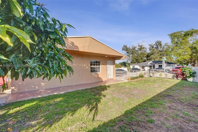 Building Photo - 2907 NW 103rd St