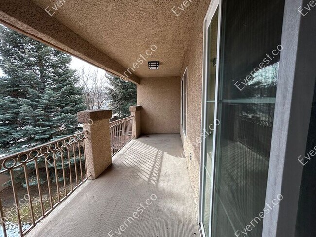 Building Photo - 3279 Atrium Point