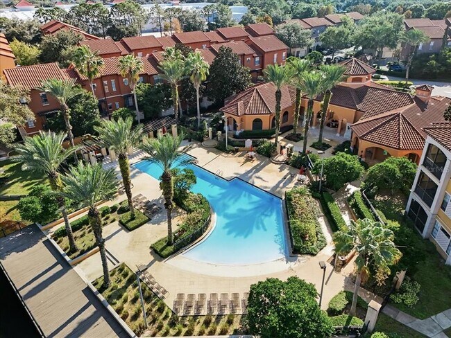 Building Photo - 6141 Metrowest Blvd