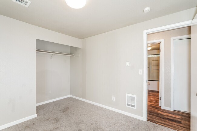 Building Photo - 16028 355th Dr SE