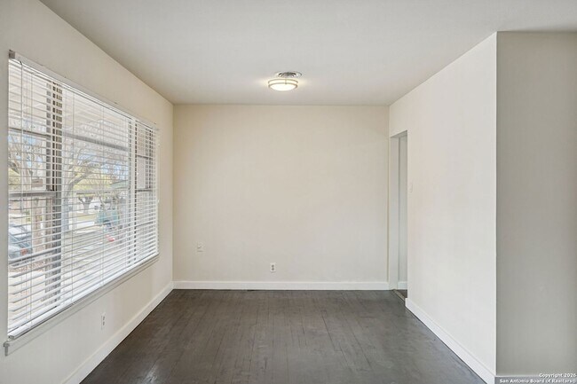 Building Photo - 4627 Allegheny Dr