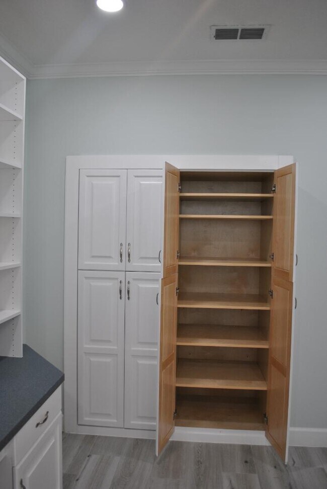 Building Photo - 128 Centennial Park Dr