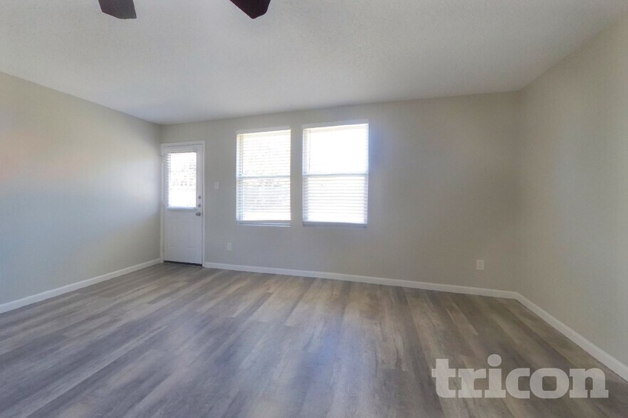 Building Photo - 3916 Golden Horn Ln