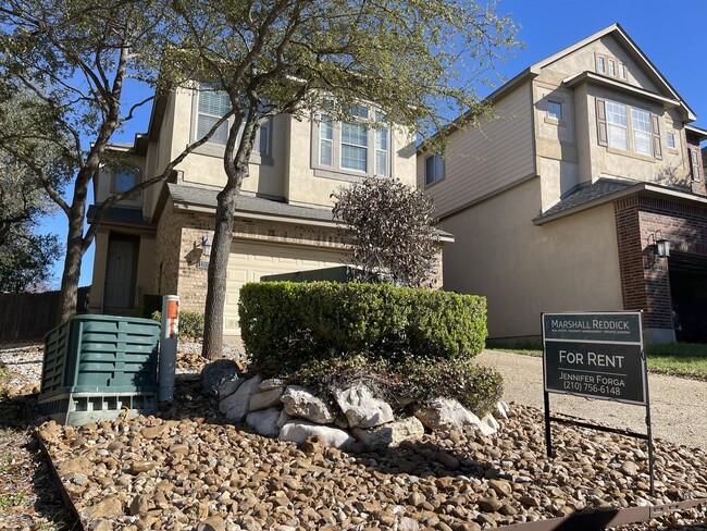 Building Photo - Beautiful Home off Stone Oak Pkwy