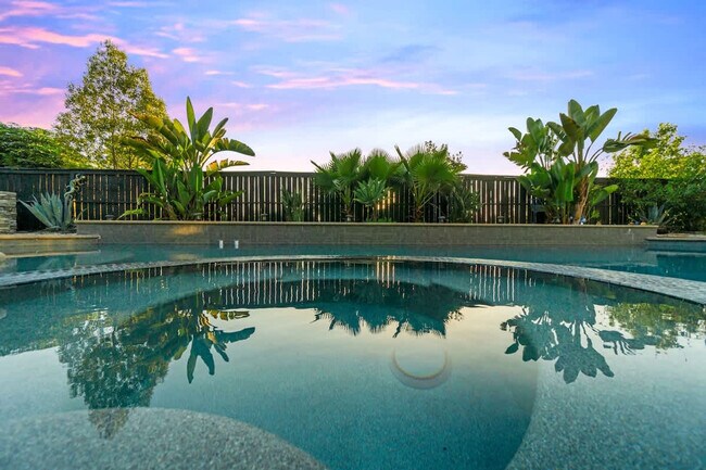 Building Photo - 1107 Shadowcrest Ln