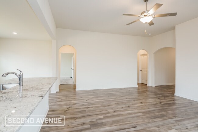 Building Photo - 507 Bennie Leonard St