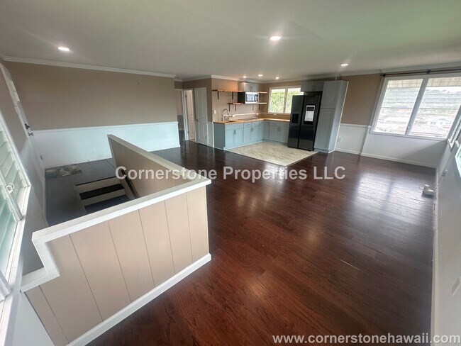 Building Photo - 805 Alewa Dr