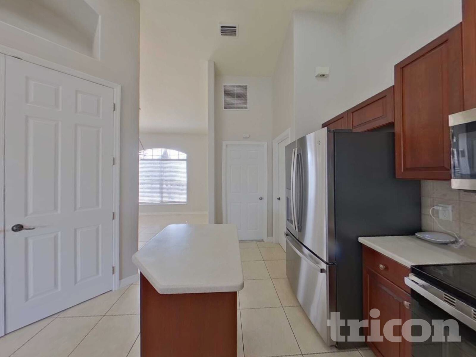 Building Photo - 4090 W Price Blvd