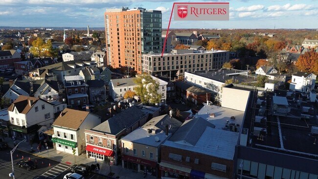 Building Photo - 50-52 Easton Ave