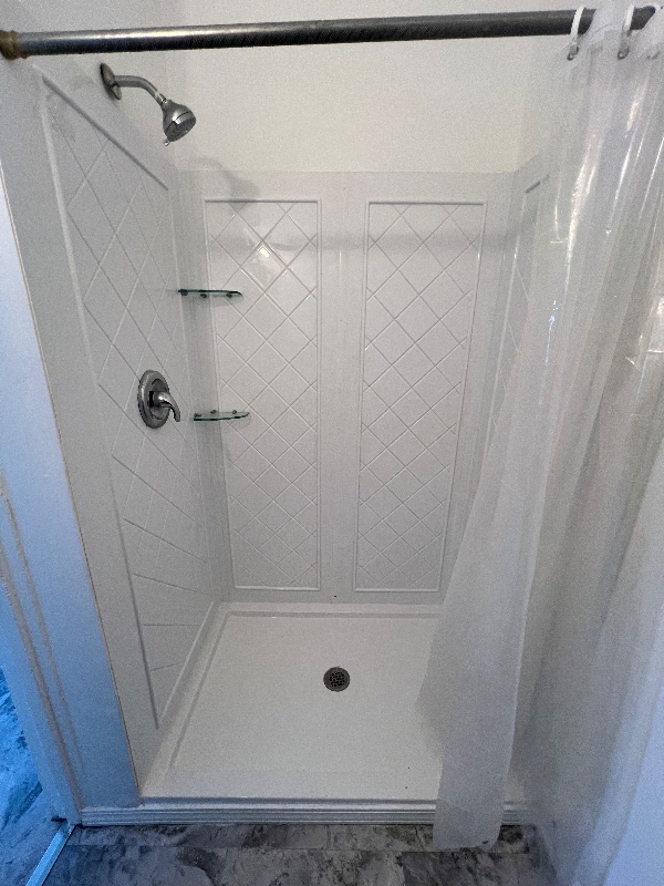 Building Photo - 242 Saratoga Ave