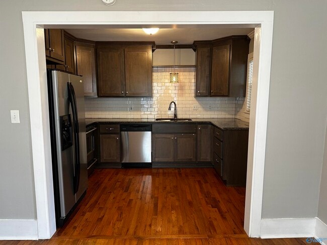 Building Photo - 1513 Beirne Ave NE