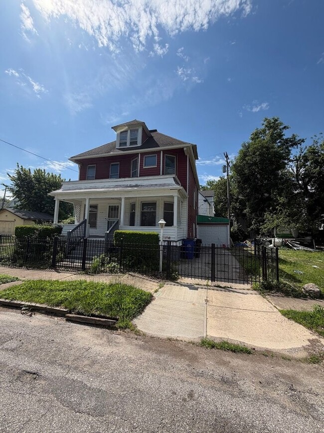 Building Photo - 5-Bedroom Home for Rent in Cleveland – Over 2,000 Sq Ft!