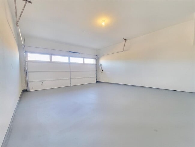 Building Photo - 2032 Bobtail Pass