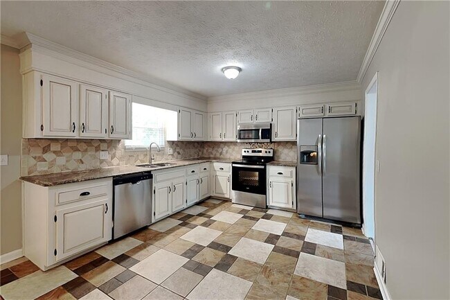 Building Photo - 3259 Rangers Gate Dr