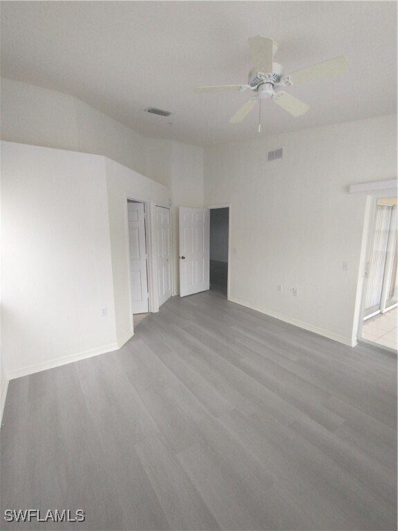 Building Photo - 4925 Sandra Bay Dr