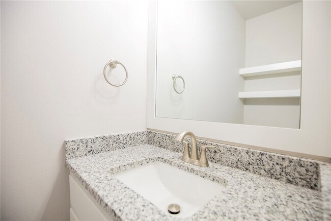 Building Photo - 1039 SEABORN WAY