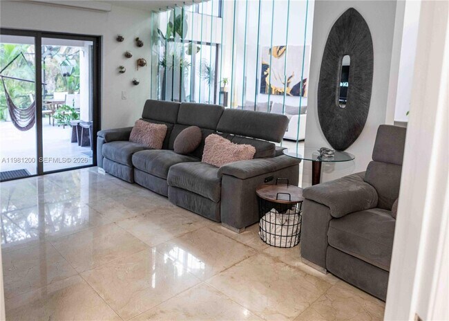 Building Photo - 4957 NW 93rd Doral Pl