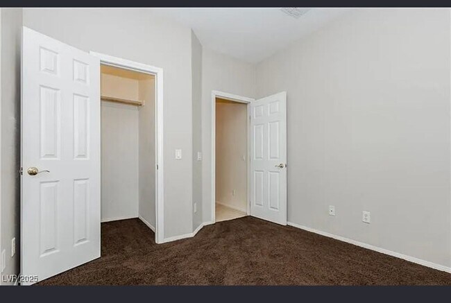 Building Photo - Beautiful 3-Bedroom + Loft Home for Rent in Summerlin!