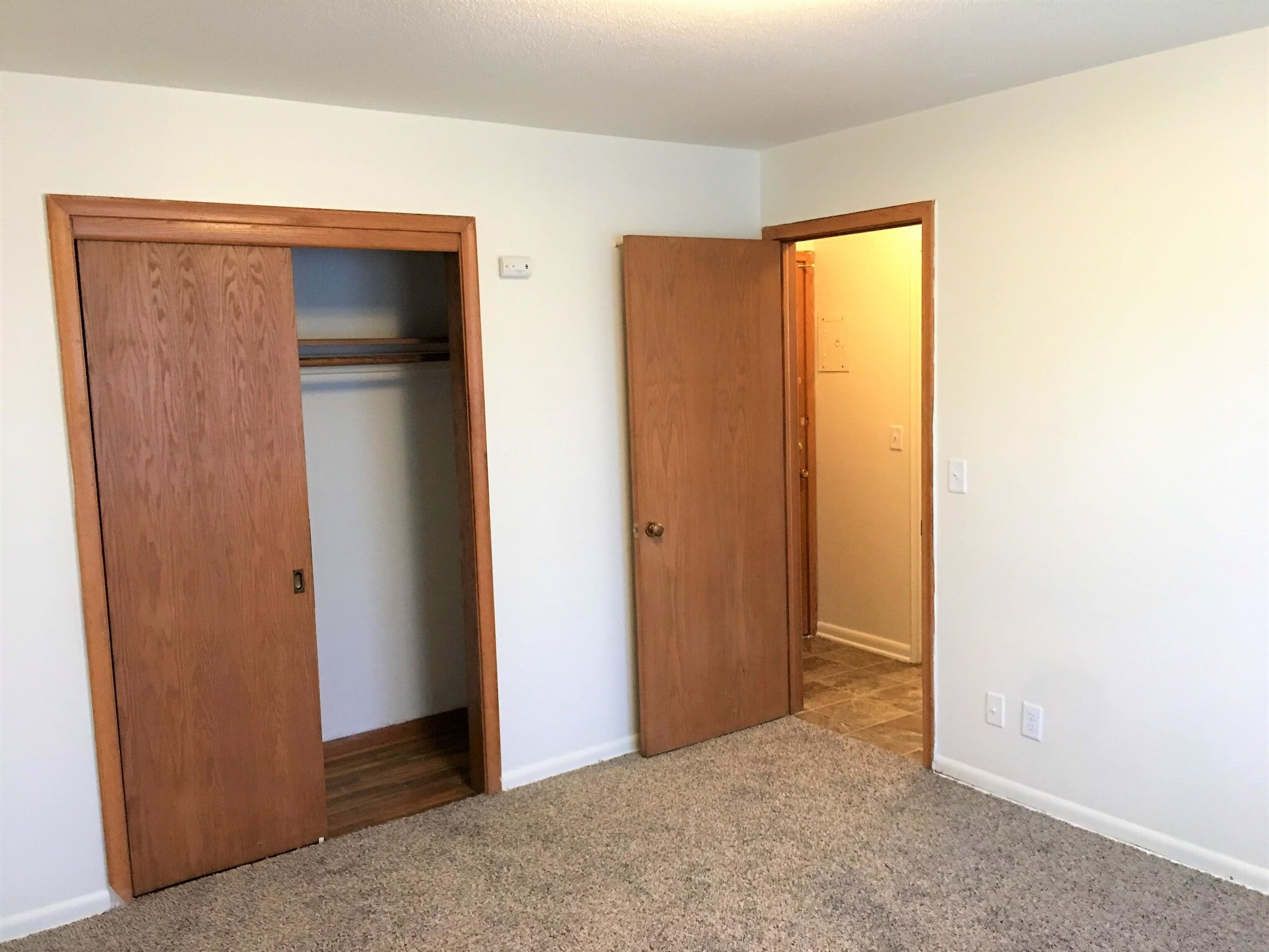 Building Photo - 4715 University Ave NE