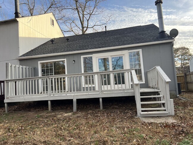 Building Photo - 6456 Charter Way