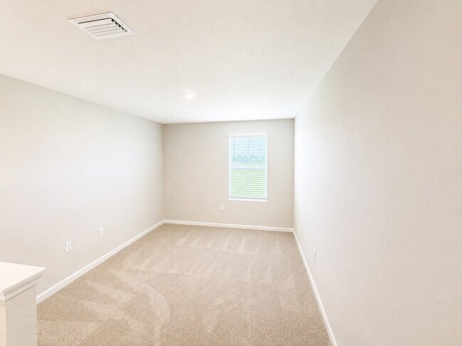 Building Photo - Available Now! Stunning 2025-Built 4BR/2BA South Lakeland Home with Office, Loft, and EV Charger!