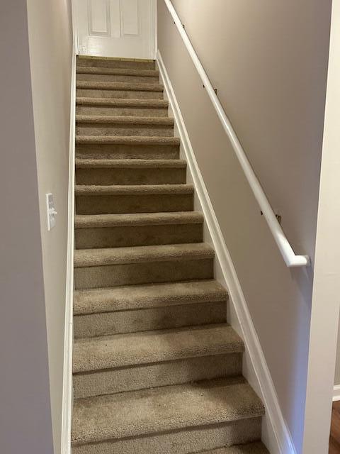 Building Photo - 3096 Roundway Down Ln