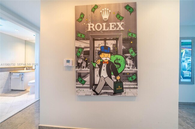 Building Photo - 540 West Ave