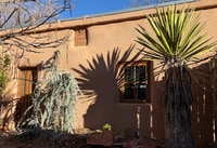 Building Photo - 824 Canyon Rd