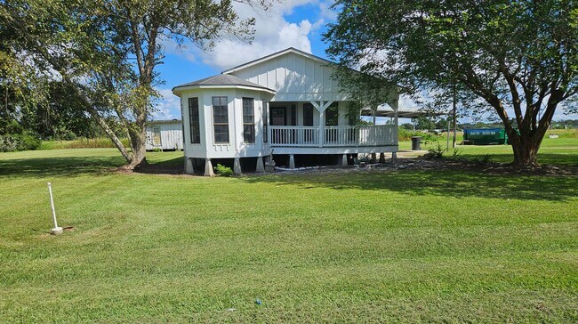 Building Photo - 9733 Cotton Loop