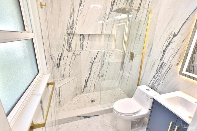 Building Photo - 3795 Summer Dr