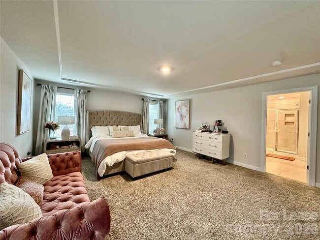 Building Photo - 6212 Hailstone Rd