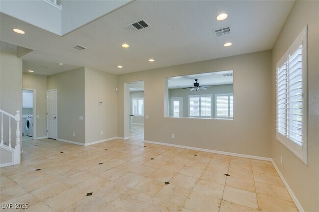Building Photo - 2531 Findlater St