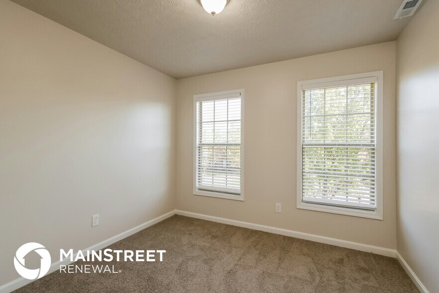 Building Photo - 9002 Crooked Arrow Ct
