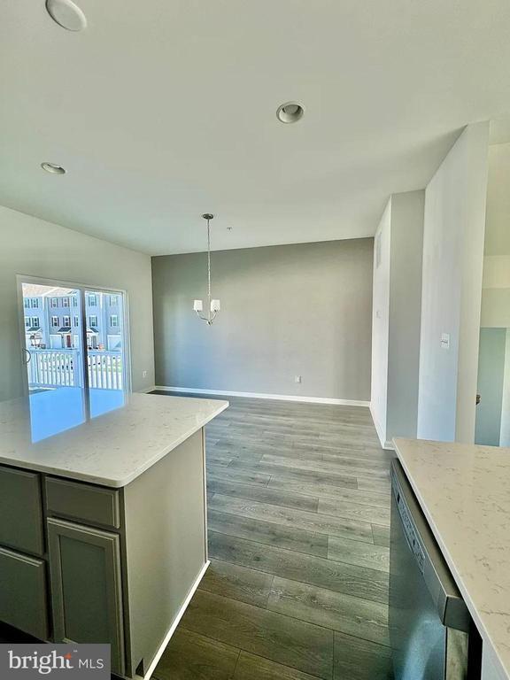 Building Photo - 2484 Westwind Blvd