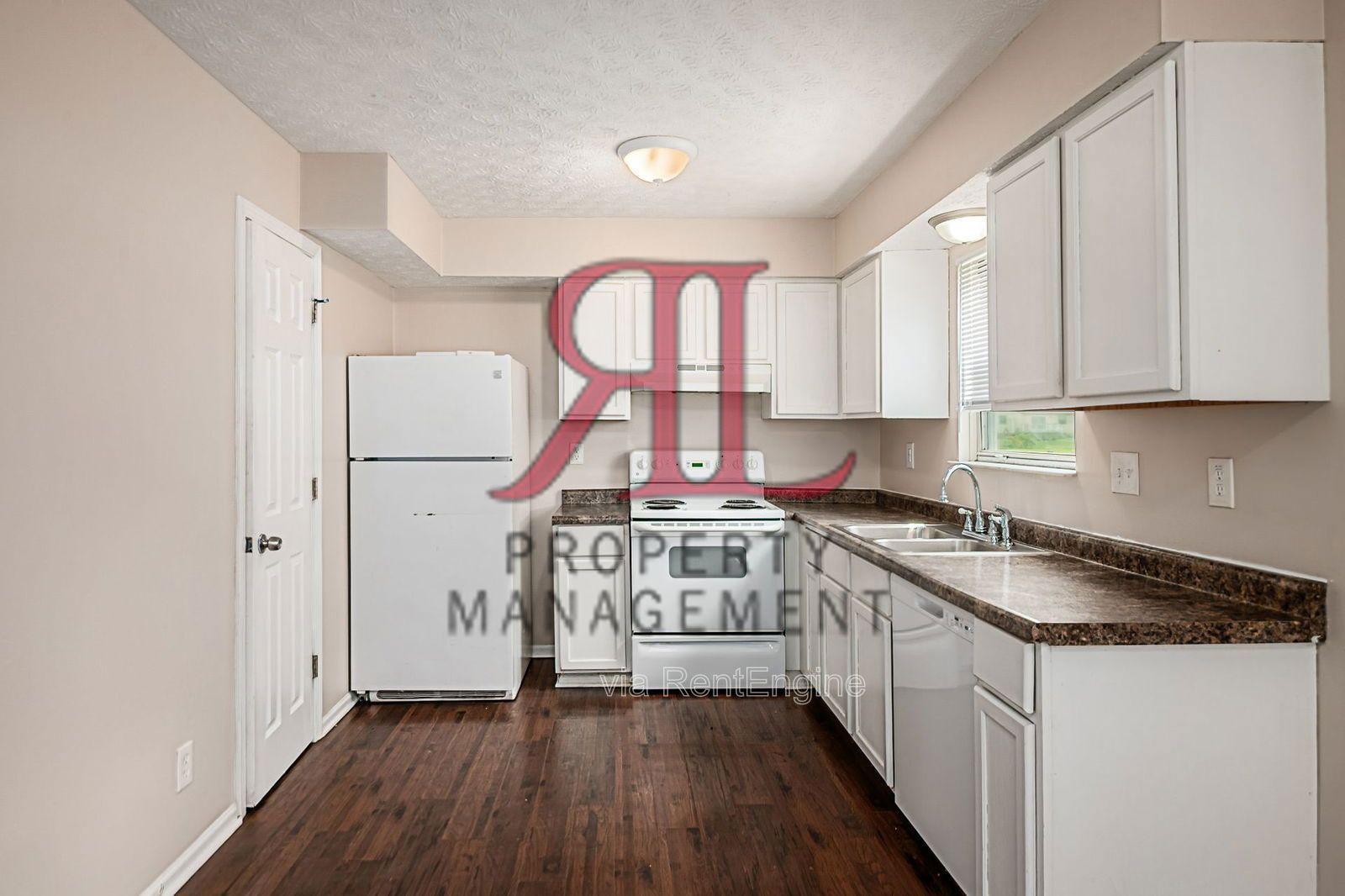 Building Photo - 7179 Feather Ct