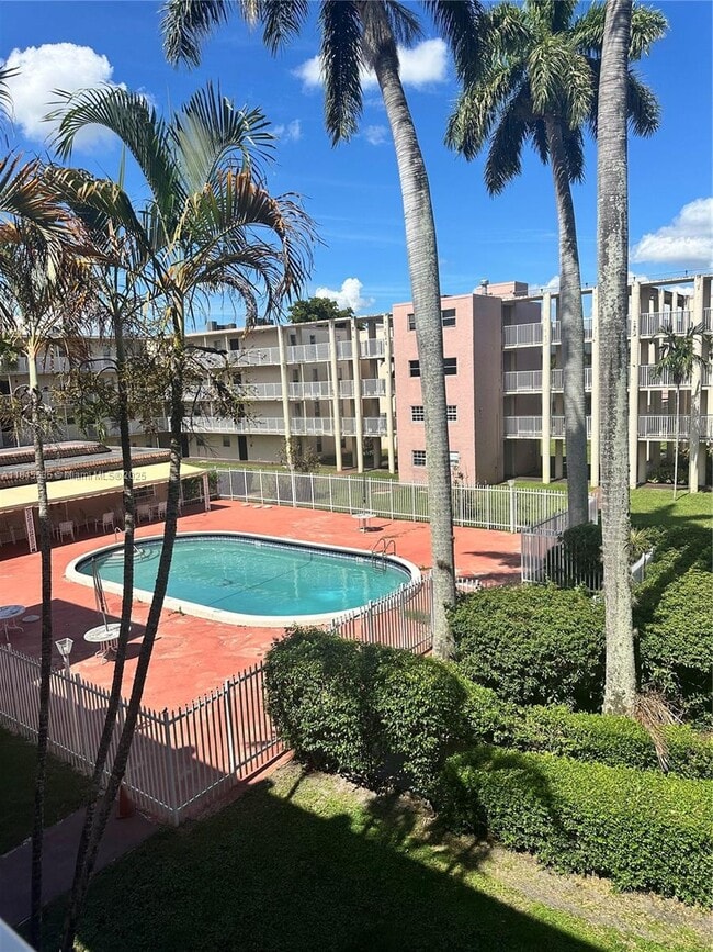 Primary Photo - 2800 NW 56th Ave