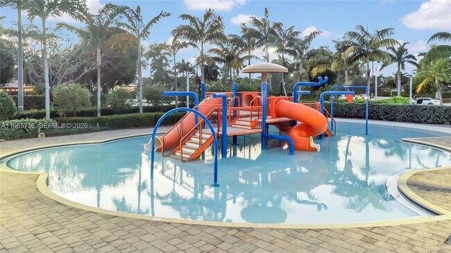 Building Photo - 3401 SE 5th St