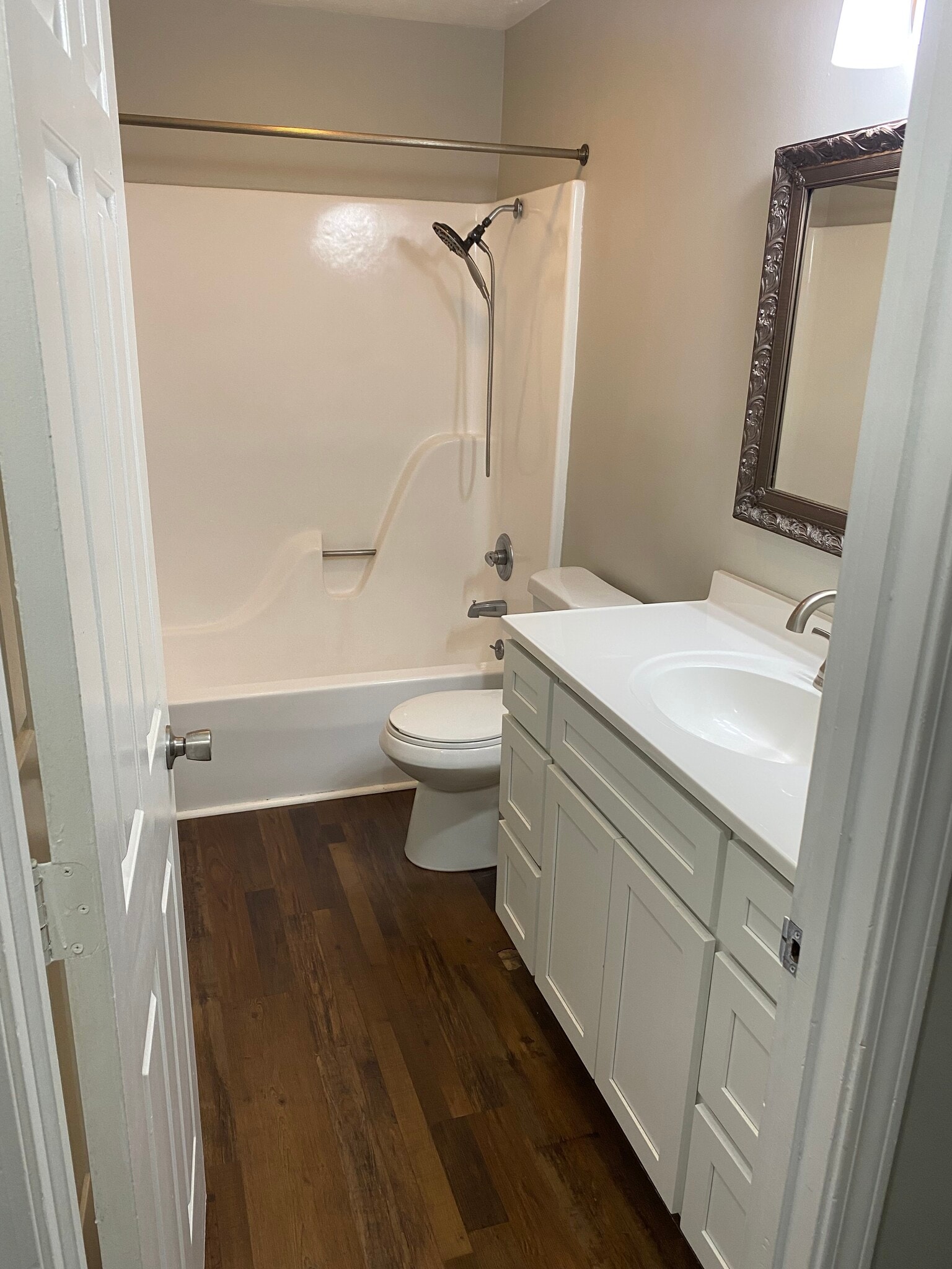 bathroom - 3718 Creekside Ct