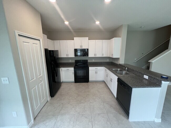 Building Photo - 4540 Globe Thistle Dr