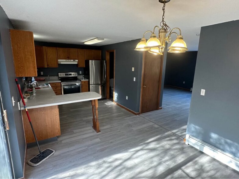 Building Photo - 17 Willis St