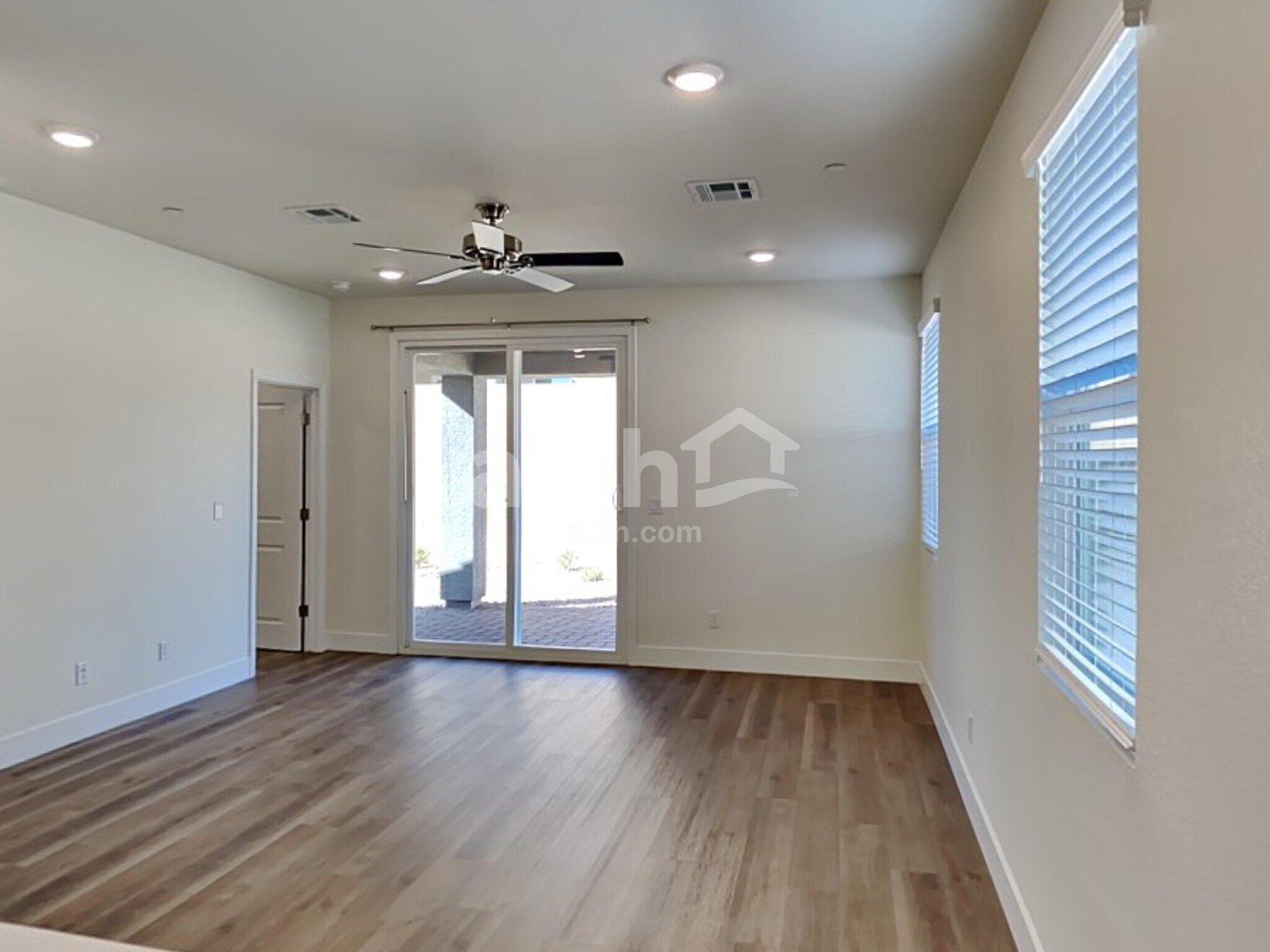 Building Photo - 521 Sacred Lotus Pl