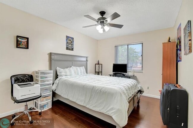 Building Photo - 6158 SW 194th Ave