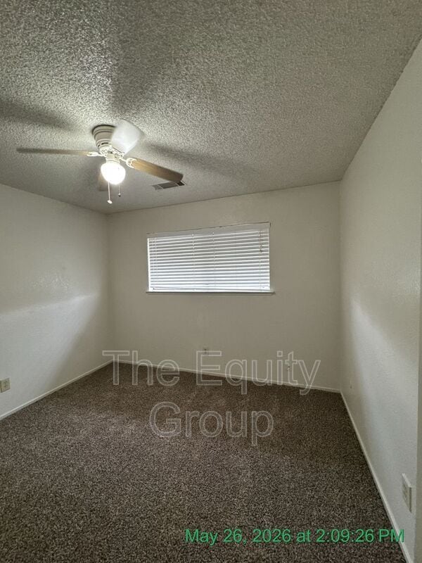 Building Photo - 3525 S County Center Dr
