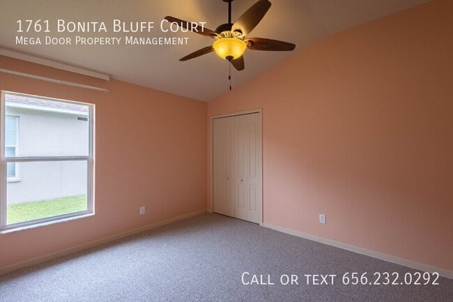 Building Photo - 1761 Bonita Bluff Ct