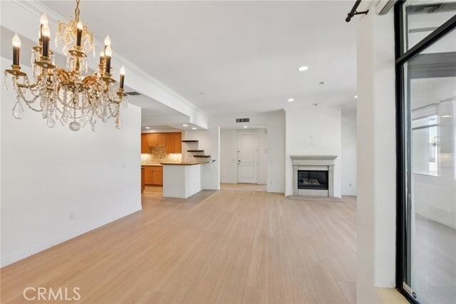 Building Photo - 742 Locust St