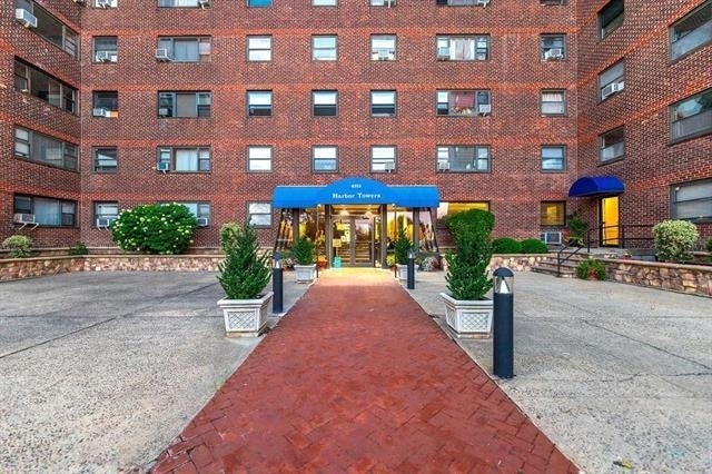Building Photo - 6515 JFK Blvd E